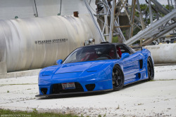 fuckyeahcargasm:  Some midlife crisis shit Featuring: Honda NSX 