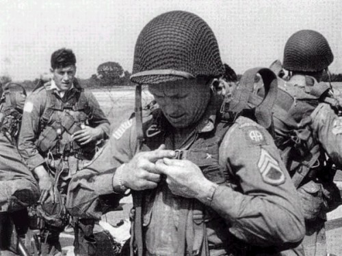 US Army paratroopers preparing for their historic D-Day jump.