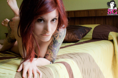 lauragonzalezz:  SG del Día: Nekrofelia (23 años)