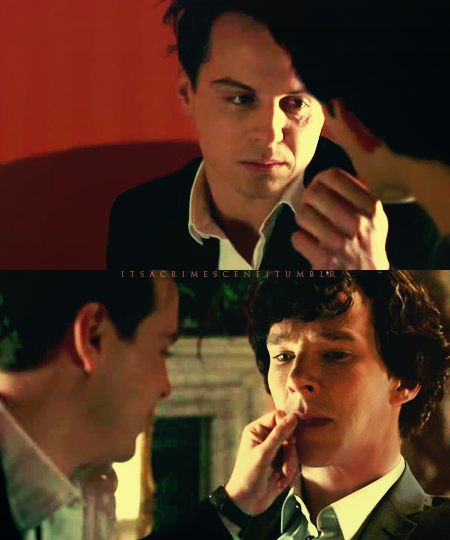 itsacrimescene:  The flirting is over, Sherlock…   >O<!!!