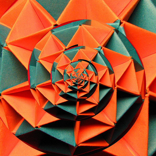 FRACTAL PSYCHEDELIC ORIGAMI