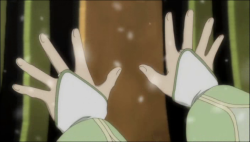 ryoji-baby:  ryoji-baby:  I want to make a post to appreciate Ion’s hands. Look at those hands. Their proportions are like perfect. And those half-glove things are just. Perfect.Ion has perfect hands. It’s 3AM and I feel like I’m running on all