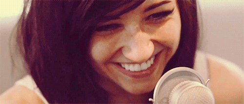 Pergunte a si mesmo: Existe alguém que largaria tudo por um sorriso seu?   ihavealwayslovedu 