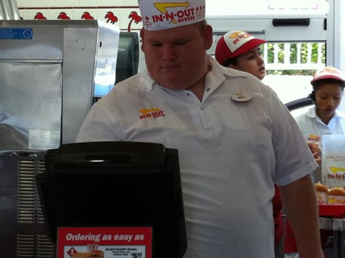 chaserpiglet: mrlowerfrenum:  bearmythology:  rhynotx:  clicktumblrclick:  imagine walking into your local fast food establishment and seeing THIS guy, OMG. I couldn’t concentrate on my burger for checking this guy out. Oh yes, his tank top tee doesn’t