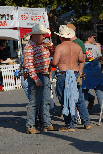 bearshout:  One of my fetishes: cowboy/redneck
