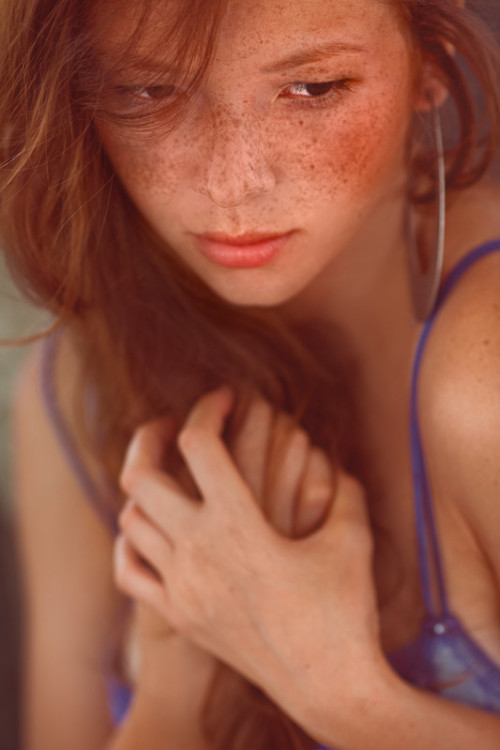 for-redheads: Ian Sobolev (via 500px / Photo “♥” by Ian Sobolev)