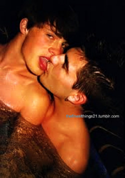 Thefinestthings21:  Colton Haynes Of Teen Wolf Caught In A Lip Lock With A Guy A