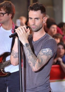 yellowasian:  Adam Levine | NYC, 8.5 Where