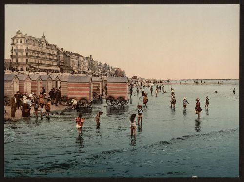 Bathing machines were a device, popular in the 18th and 19th century. They allowed people to change 