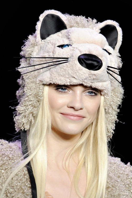 passionedelamode: ginta lapina - anna sui fw11/12