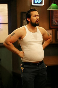 fuckyeahbeerbellies:  omg i LOVE it!   ROB MCELHENNEY gets fat!  