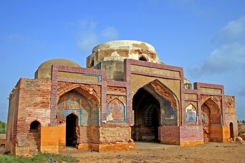 respektlos:Lost Mosque by Iqbal Khatri on Flickr.