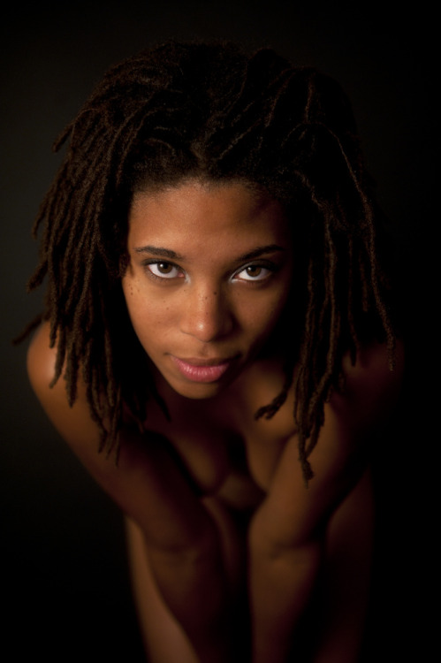 Porn Pics Anymore of this chic? I love women with locs