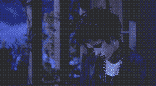 terrificallypolluted:  teen-cant-live-without-bands:  http://teen-cant-live-without-bands.tumblr.com/