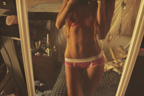 sbstnthewicked:  andersonman:  http://andersonman.tumblr.com   (via imgTumble)