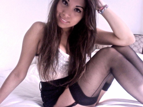  she got a real pretty face :)