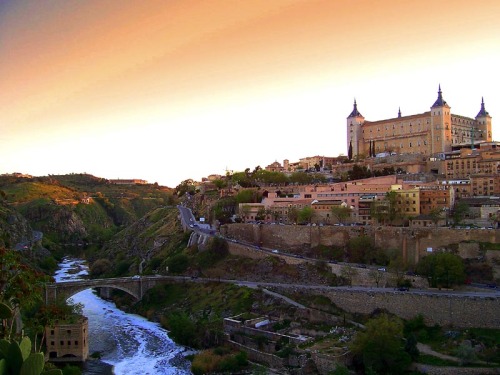 travel-around-the-world:Castilla-La Mancha, Toledo, Spain