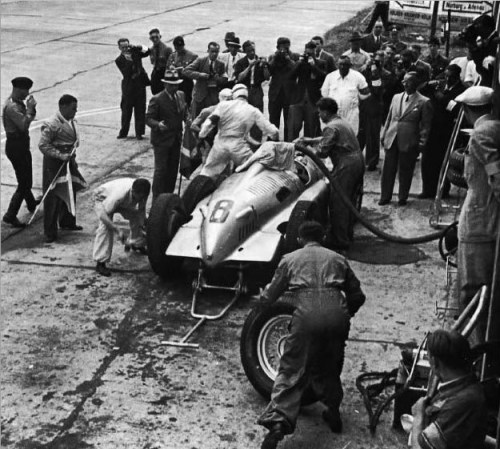 1938 Hermann Muller during a pitstop at the 1938 German GP.