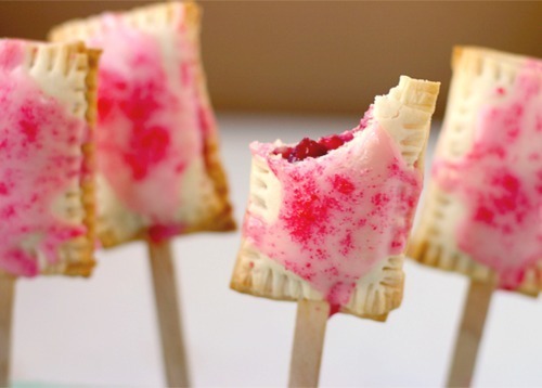 famejunky:  get in my mouth 