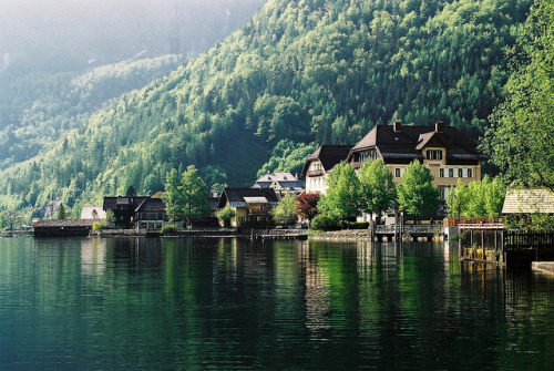 ysvoice: | ♕ |  Hallstatt, Austria  | by traceyjohns | via hellovoldemort | theloiterer