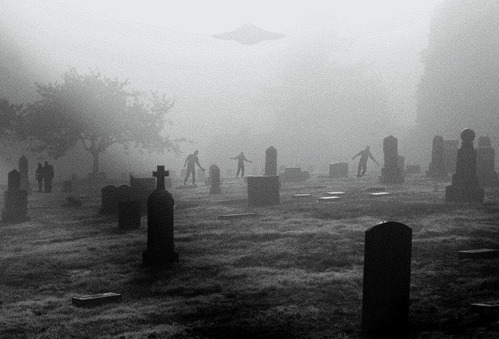 frankenreagan:  Aliens AND zombies? WHAT ARE THE CHANCES?  lol I’ve seen this quite a number of times and never noticed the saucer before