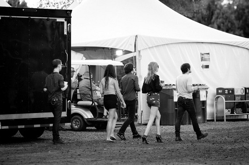 connyxoberst:  ichthyophobia:  connyxoberst:  feversmirrorsandme:  ichthyophobia:  conoroberstt:  Bright Eyes (by Susan Moss)  Conor and Corina break my heart in the loveliest way possible.  aww they’re holding hands!!   but both his elbows look bent.