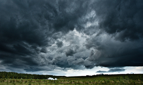 Icelandic Weather (by Zanthia)