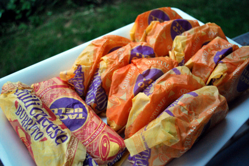xjessicles:  I just love Taco Bell. I want to hug all the Taco Bells but that would