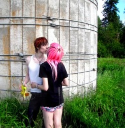 simplyledamuir:  Down on your love life? Turn to Leda &amp; Nathan. They can always make me smile.