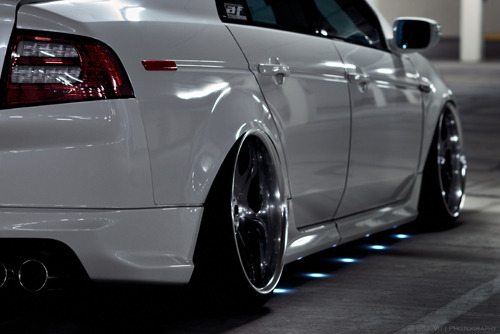 oh-jakeryan:  Vip status.  The rims touching the fender? o.0 