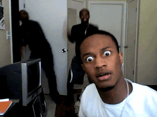 Tenho face, tumblr, twitter, msn e por ai vai