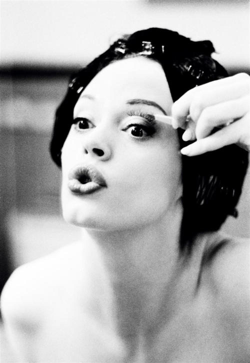 bohemea:Rose McGowan by Ellen Von Unwerth, 2007