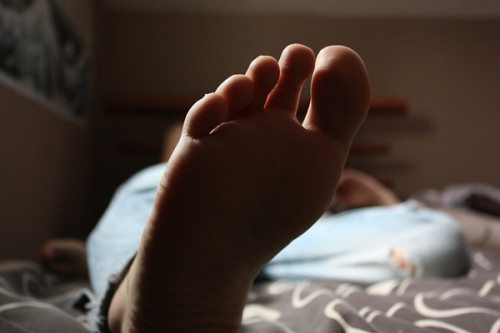 themalefoot:  Sexy feet of a very sexy guy who I will be posting more of very soon. Let me know what you think. 