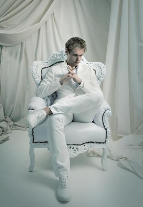 edm4life:  WE <3 ARMIN 