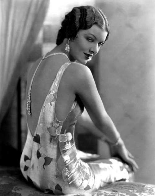 Myrna Loy - Publicity photo for the 1931 movie &ldquo;A Connecticut Yankee&rdquo;