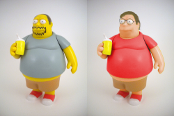 fuckyeahgabenewell:  essbeebee:  I just finished editing this Comic Book Guy figure into a Gabe Newell figure  This is the coolest thing I have ever seen.  i want a gaben figure