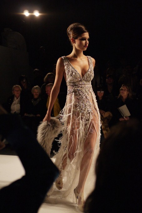 jordanarentz:
“Farah Angsana Fall 2011 runway
”