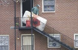 dance-0f-the-damned:   Jeffrey Dahmer’s mattress, found in his apartment. 