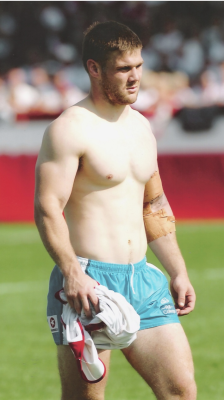 roscoe66:  There are hotties and then there are super hotties. A few pics of Hull FC player Kirk Yeaman 