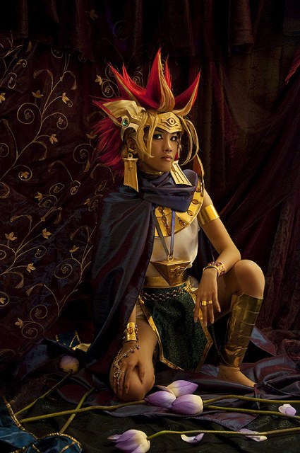 zouziias:  Pharaoh Atem from Yu-Gi-Oh! imino on cosplay.com Check out her stuff here! -> http://www.cosplay.com/costume/250757/ 