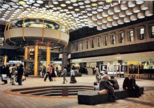 archimaps:Inside Eldon Square in the 1970’s, Newcastle 1976