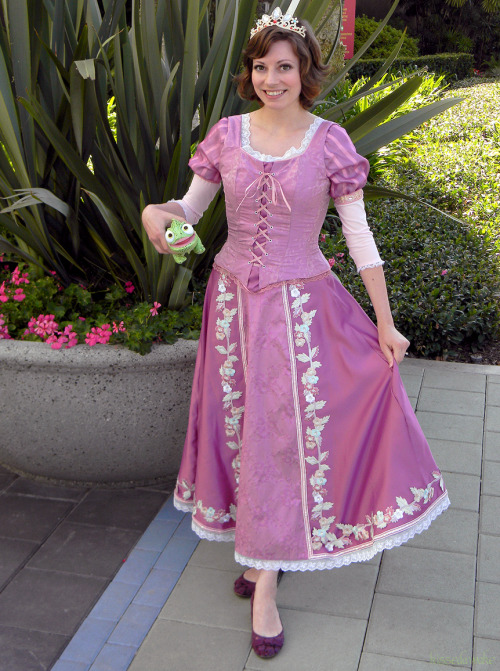 dreamparticles:kissedawake:My Rapunzel cosplay from D23 Expo 2011The dress was made by the incredibl