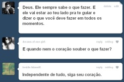    Leia de baixo pra cima. Parece que é de propósito. Ou será que é Deus?  