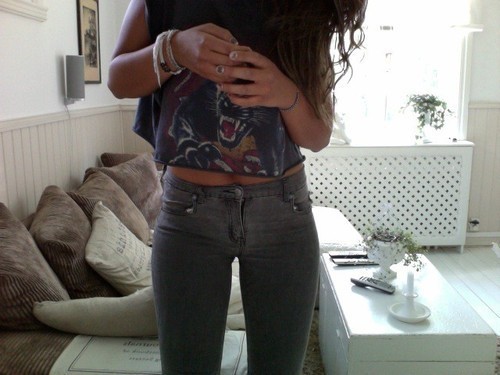 gossip-barbies:   i legit love this blog. <3  