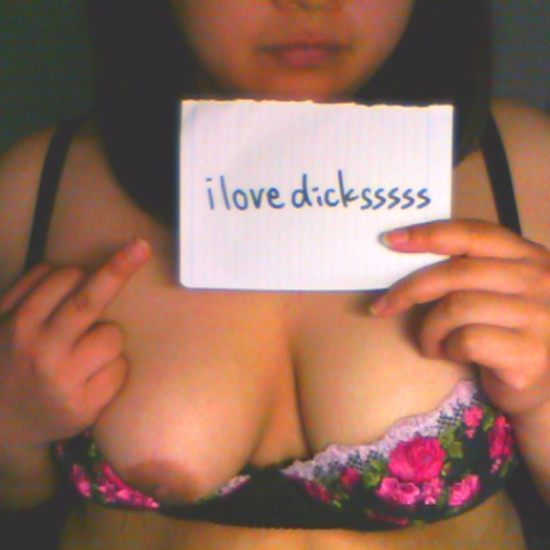 ilovedicksssss:  some dudes are wondering if i am a girl or not. here you are. i have boobs. i think