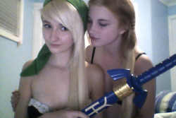 lonerangers:  ribcageandhipbones:  Legend of Zelda anyone?  Awesome and Cute 