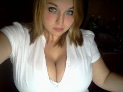 cleavage:  (via Not slim but very busty)   pretty in white,lush bust,mmm