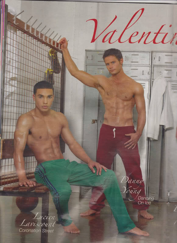 hotkatnj:  Lucien Laviscount  wardrobe malfunction 