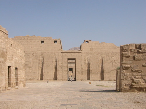 fuckyeahancientegypt:Temple, Valley of the Kings