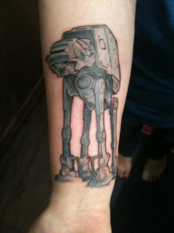 fuckyeahtattoos:  AT-AT walker tattoo by Tommy Back at Monsters Ink in Milwaukee, WI.  empressandiiskywalker.tumblr.com 